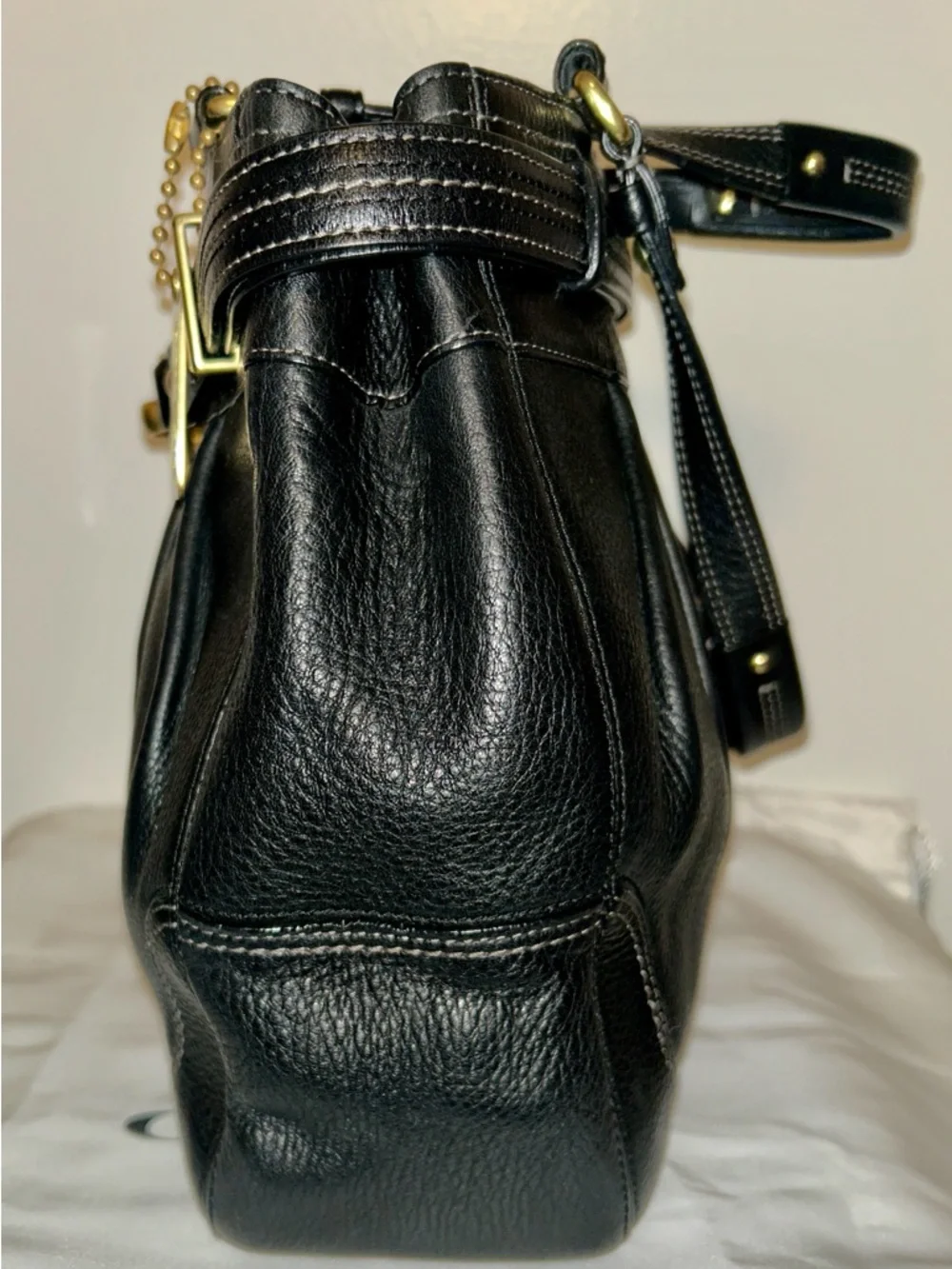 COACH Jackie Horsebit All Leather
Black Handbag Authentic includes Dust Bag! - Picture 4 of 7
